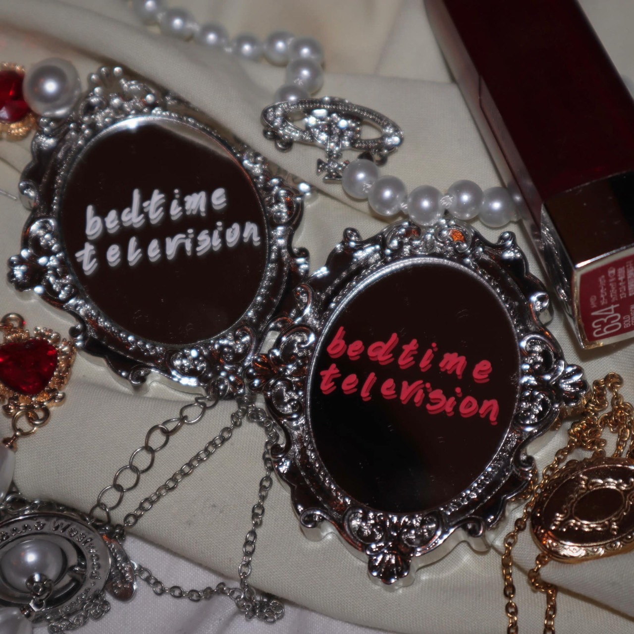 limited run handwritten mirror brooch/pin (red or white)